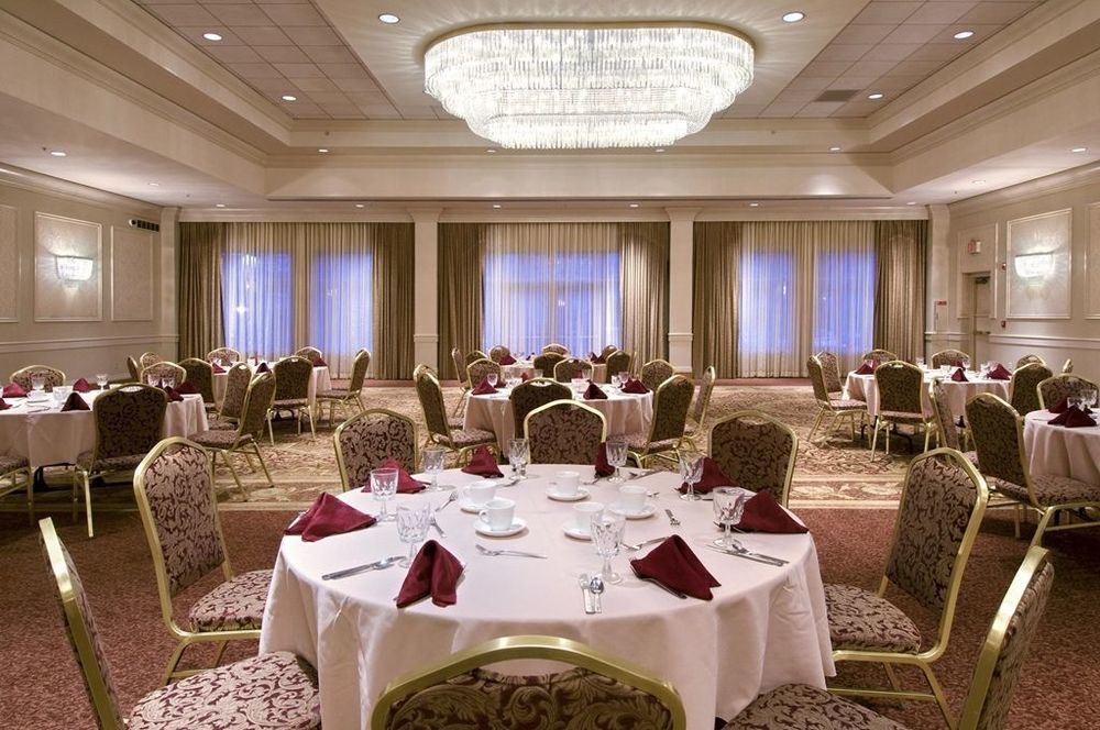 Doubletree By Hilton Akron Fairlawn Restaurant foto